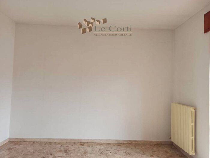 Appartamento trilocale in affitto in Monticello Di Fara, Sarego