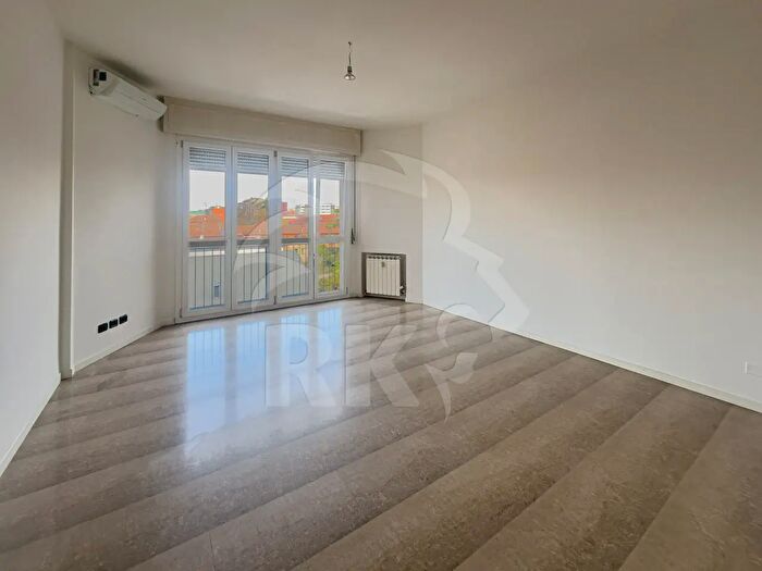 Appartamento quadrilocale in affitto in Viale Sandro Pertini, Bologna