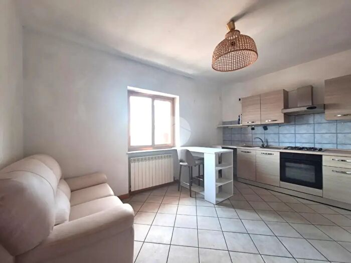 Appartamento bilocale in vendita in Via Circonvallazione, Romano Canavese
