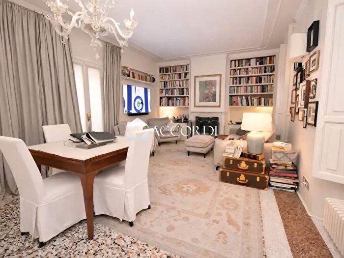 Casa con 5 locali in vendita in Conegliano