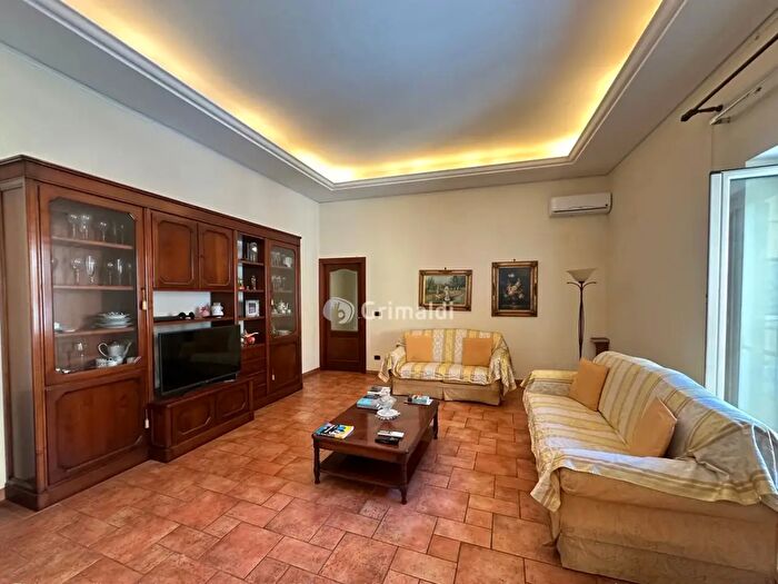 Appartamento quadrilocale in vendita in Via Flavio Gioia, Acerra