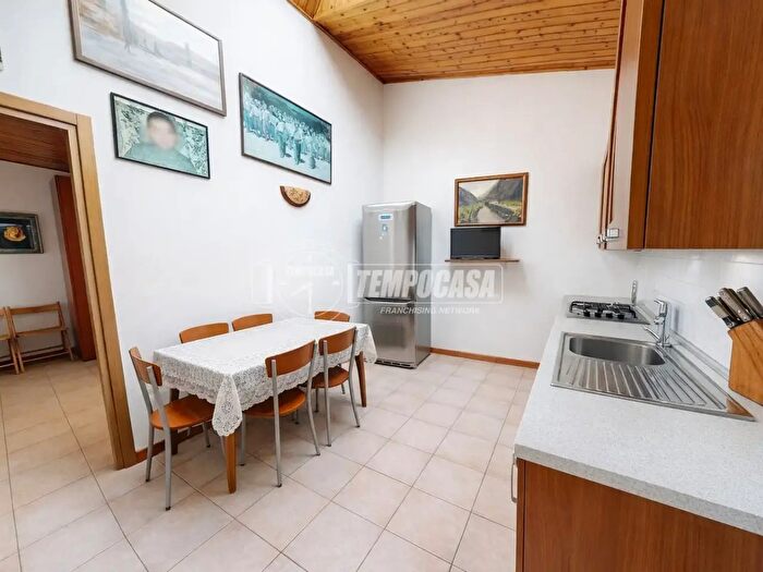 Appartamento bilocale in vendita in Via Giuseppe Ronzoni, Cesano Maderno