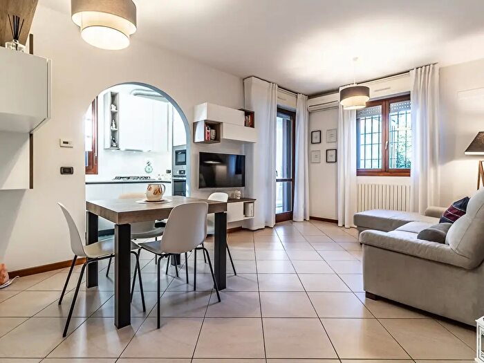 Appartamento trilocale in vendita in Via Cleto Tomba, Castel San Pietro Terme