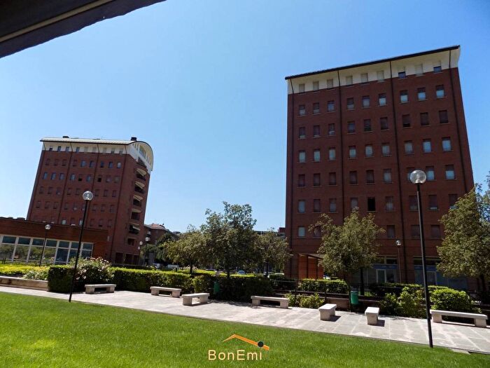 Appartamento trilocale in affitto in Via Leone Pancaldo, Borgo Nuovo Navigatori, Verona