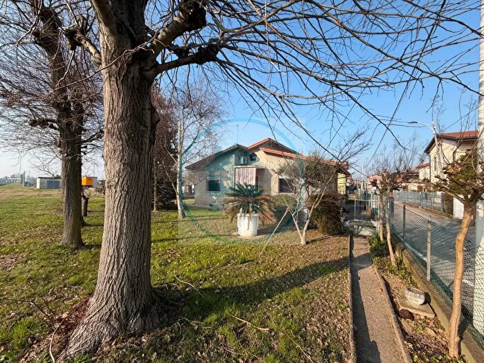 Casa quadrilocale in vendita in Via dei Fagiani, Mira