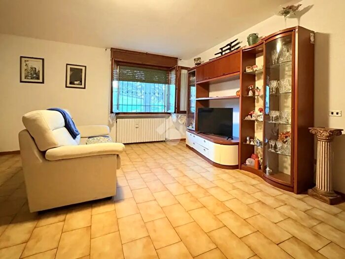 Appartamento trilocale in vendita in Via Europa, Suzzara