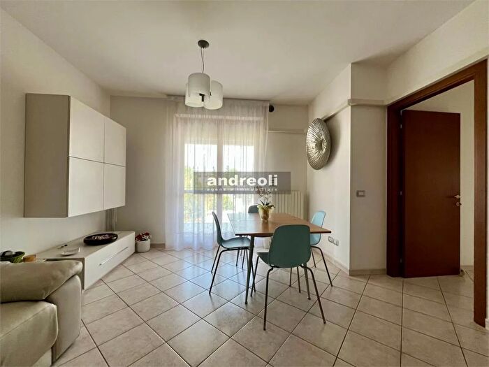Appartamento quadrilocale in vendita in Jesi