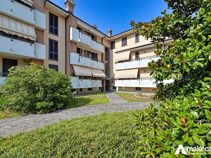Appartamento trilocale in vendita in Via Falcone, Sordio