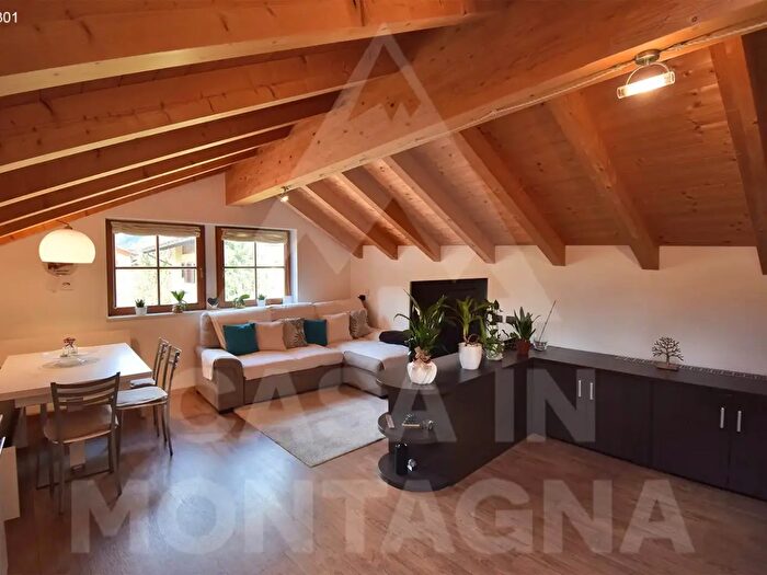 Appartamento trilocale in vendita in San Giovanni di Fassa