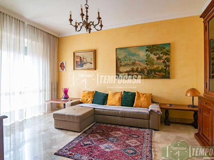 Appartamento bilocale in affitto in Via Oslavia, San Biagio, Monza