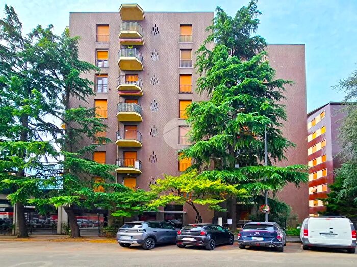 Appartamento trilocale in vendita in Via Gian Girolamo Savoldo, Milano