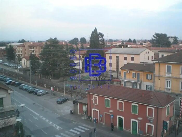 Casa con 5 locali in vendita in Via Perego, Mariano Comense