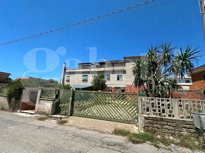 Appartamento quadrilocale in vendita in Via Valmontone, Anzio