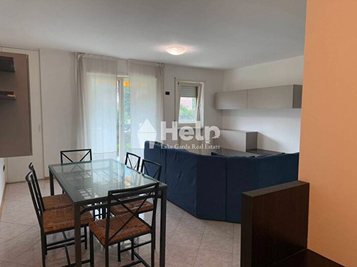 Appartamento trilocale in affitto in Centro, Arco