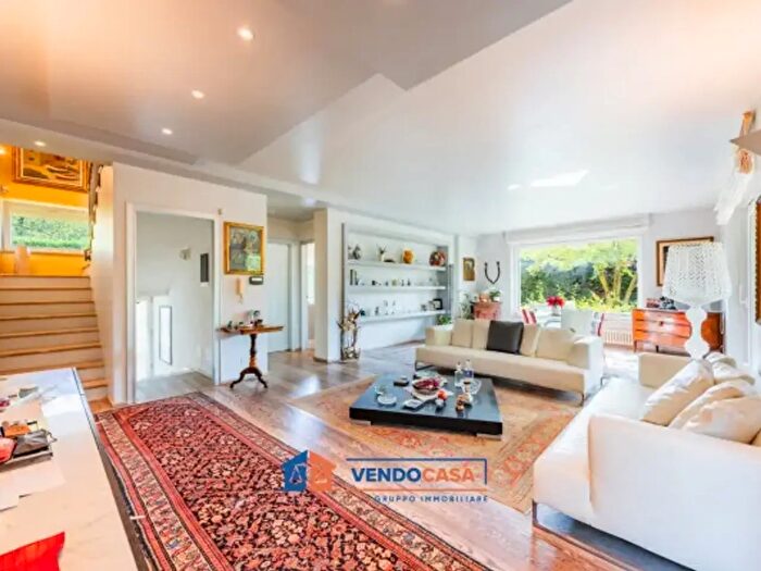 Casa con 6 locali in vendita in Via dei Gelsi, Cuneo