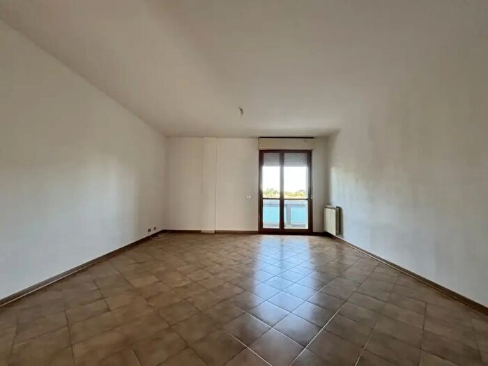 Appartamento trilocale in vendita in Via Carlo Marx, Carpi