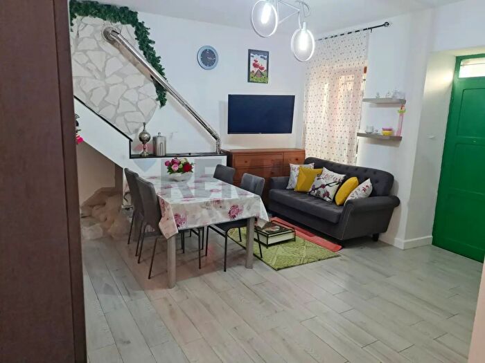 Appartamento trilocale in vendita in Via Giglio Vecchio, Montefiascone