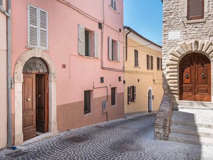 Casa con 5 locali in vendita in San Francesco, Force
