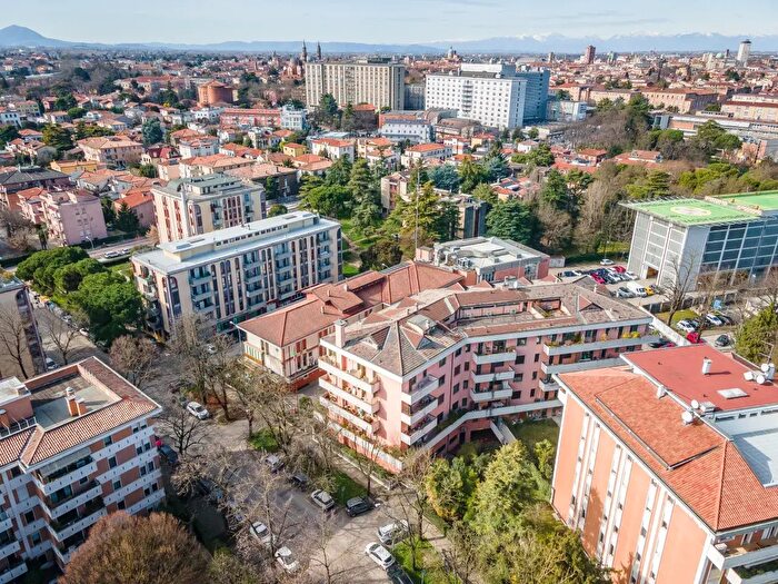 Appartamento trilocale in vendita in Via Nazareth, Padova