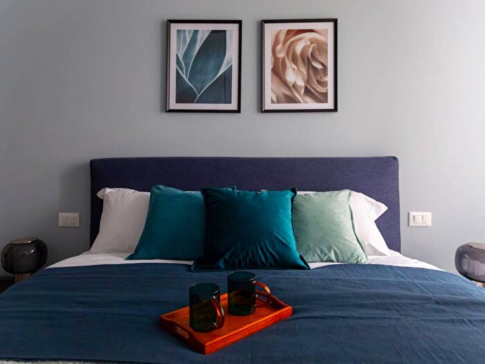 Appartamento bilocale in affitto in Via Vespri Siciliani, Piazza Napoli, Milano