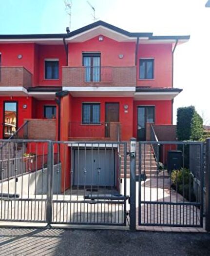 Casa con 5 locali in vendita in Piazza Martiri della Libertà, Rosolina
