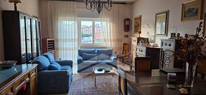 Appartamento con 5 locali in vendita in Via Vico, Campobasso