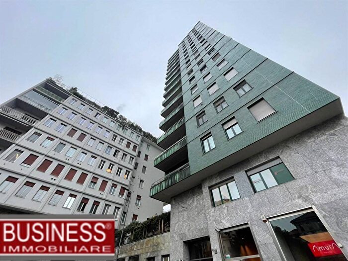 Appartamento bilocale in affitto in Piazzale Biancamano, Moscova, Milano