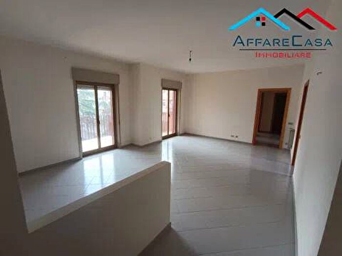 Appartamento con 5 locali in affitto in Via Borremans, Centro, Caltanissetta