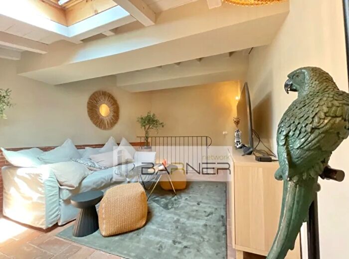 Casa quadrilocale in vendita in Via Vittorio Emanuele Camaiore Italia, Camaiore