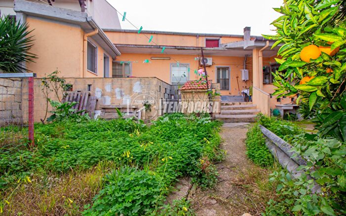 Casa quadrilocale in vendita in Usini