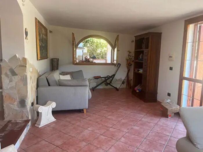 Casa con 6 locali in vendita in Via Sant'Anna, Alghero