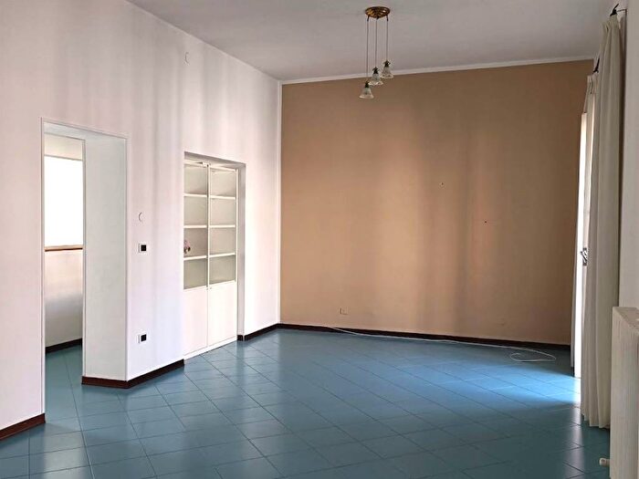 Appartamento con 6 locali in affitto in Corso Francesco Amatuzio, Centro, Bojano