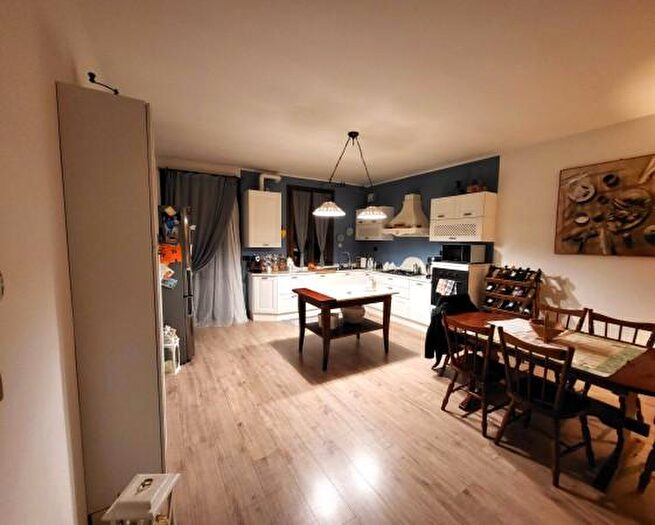 Appartamento quadrilocale in vendita in Via Giuseppe Mazzini, Mesola