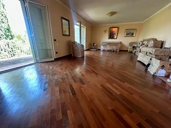 Casa con 7 locali in vendita in Strada Acquabianca, Viterbo