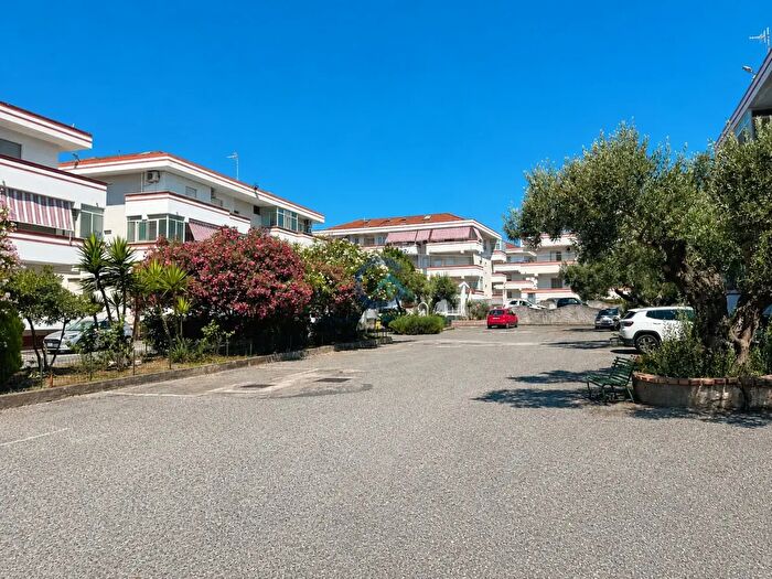 Appartamento bilocale in vendita in Via Martiri di Cefalonia, Catanzaro