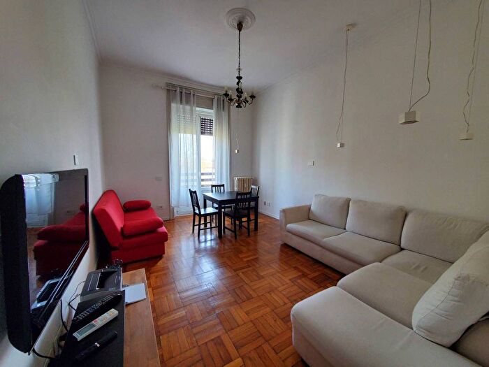 Appartamento bilocale in affitto in Piazzale Carlo Maciachini, Farini, Milano