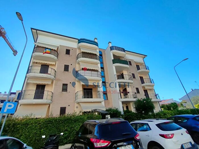 Appartamento trilocale in vendita in Via Paolo Borsellino, Tortoreto