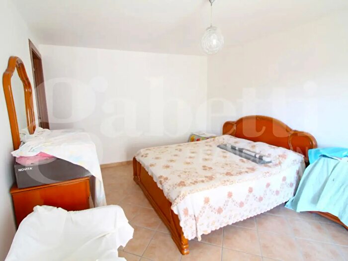 Appartamento quadrilocale in vendita in Via Castellana, Montenero Val Cocchiara