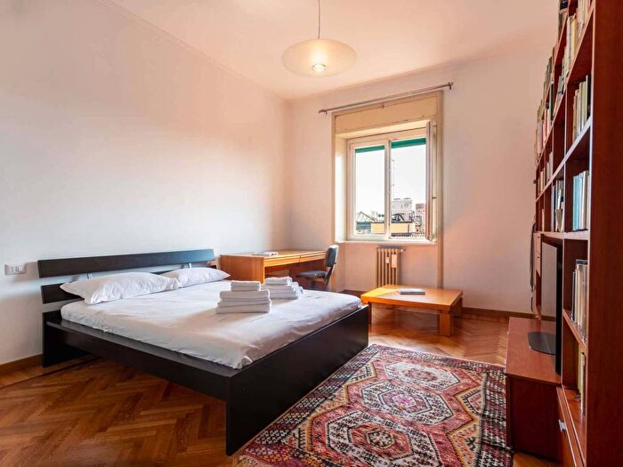 Appartamento trilocale in affitto in Corso Garibaldi, Lanza, Milano