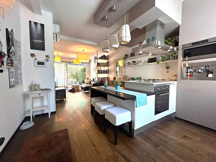 Casa trilocale in vendita in Via Alfredo Panzini d Lissone, Lissone