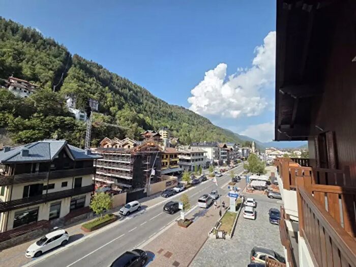 Appartamento trilocale in vendita in Corso Roma, Aprica