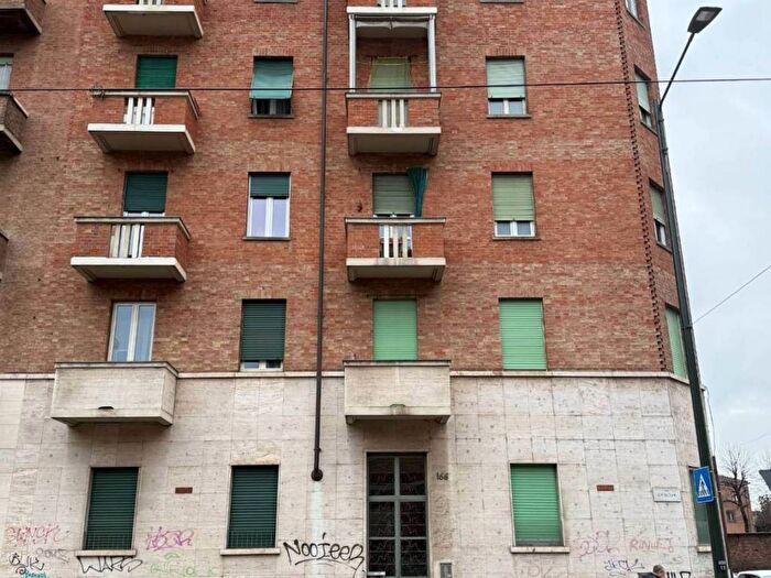 Appartamento bilocale in affitto in Via Genova, Nizza Millefonti, Torino