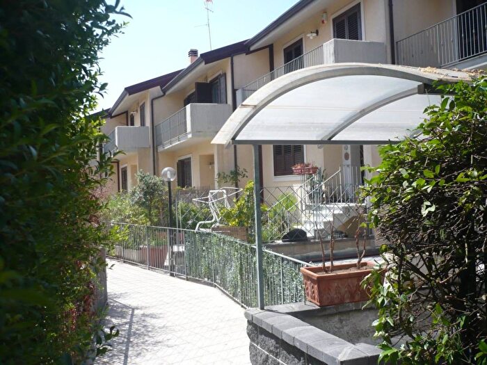 Casa con 5 locali in affitto in Centro, Tremestieri Etneo