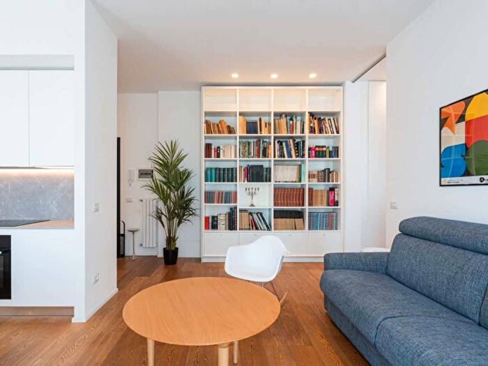 Appartamento bilocale in affitto in Via Caccialepori, San Siro, Milano