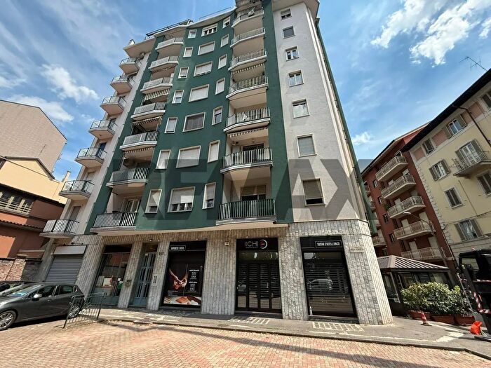 Appartamento quadrilocale in vendita in Torino