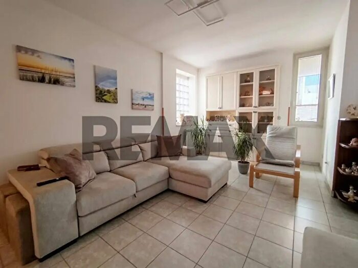 Appartamento quadrilocale in vendita in Via Umberto I, Corigliano D'Otranto