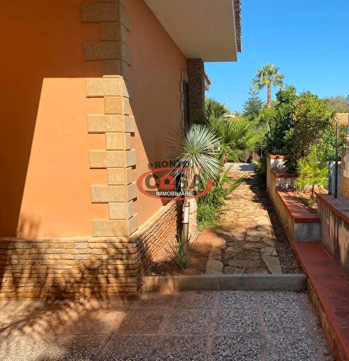 Casa quadrilocale in affitto in Marsala