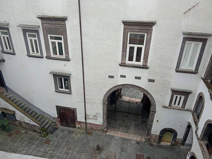 Appartamento trilocale in affitto in Via Giordano Bruno, Centro, Nola