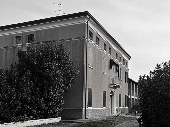 Appartamento trilocale in affitto in Strada Cinciana, Dosso del Corso Chiesanuova, Mantova