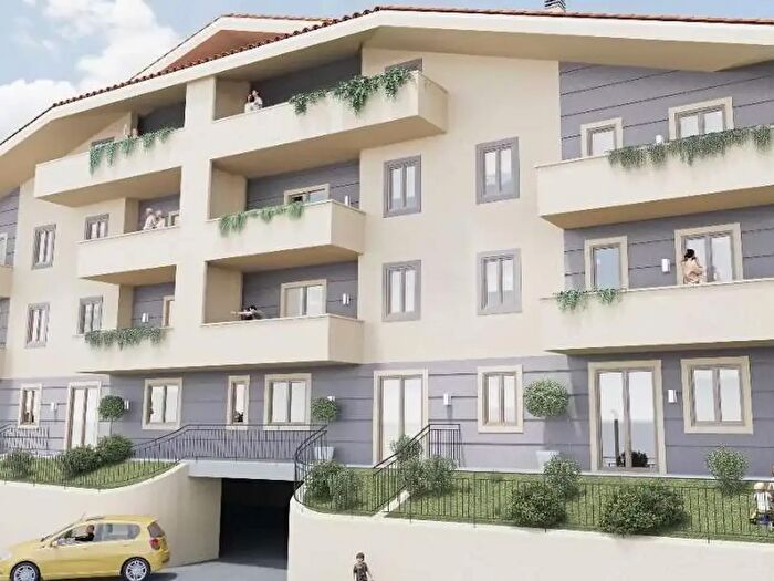Appartamento quadrilocale in vendita in Via della Torre Snc, Magione